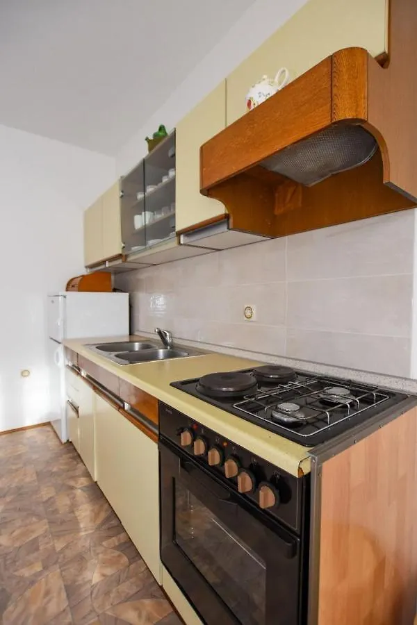 Apartments Luce - Family Friendly & Parking Pag Town 0*,  Chorvatsko